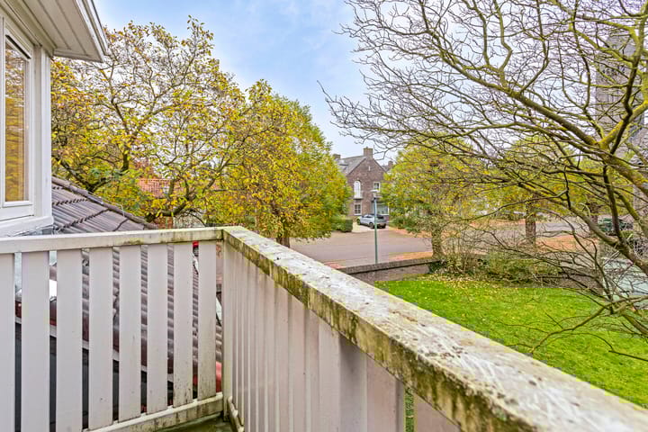 Photo 37 of Mauritslaan 23