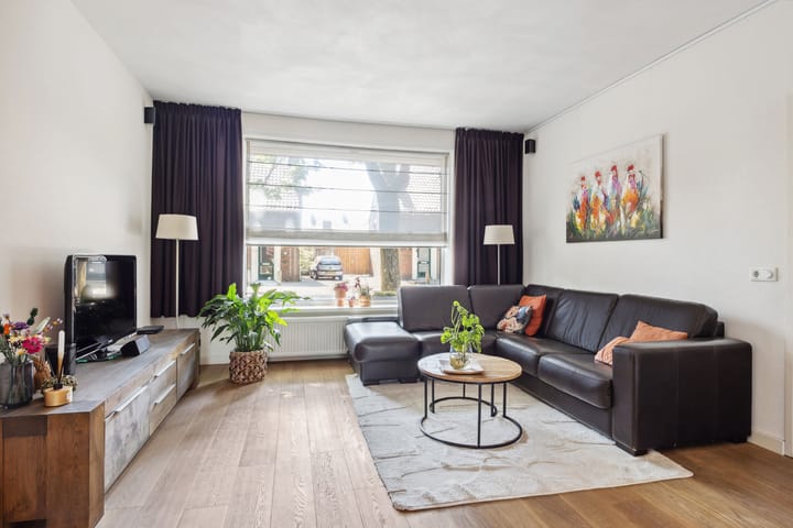 Photo 3 of Meester Schrauwenstraat 12