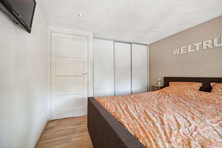 Photo 16 of Meester Schrauwenstraat 12