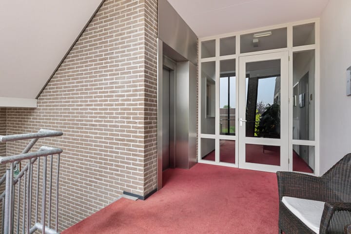 Foto 8 van Gronausestraat 43