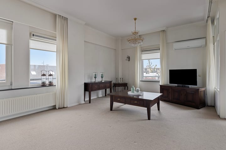 Foto 11 van Gronausestraat 43