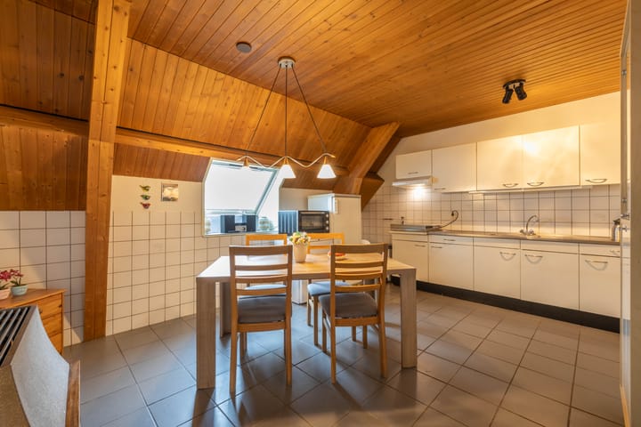 Foto 35 van Leemslagenweg 53