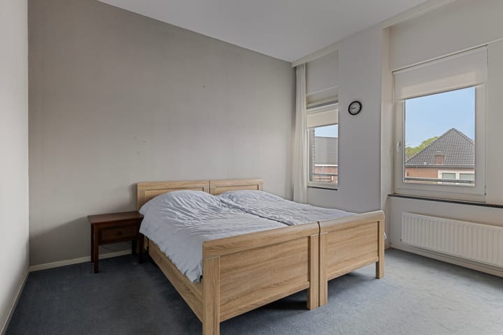 Foto 31 van Gronausestraat 43