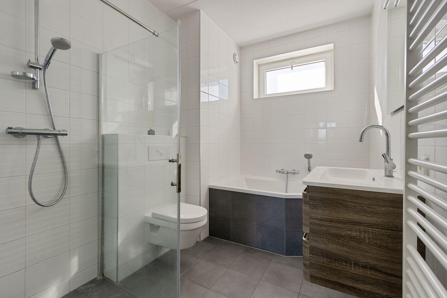 Foto 4 van Domela Nieuwenhuisweg 25