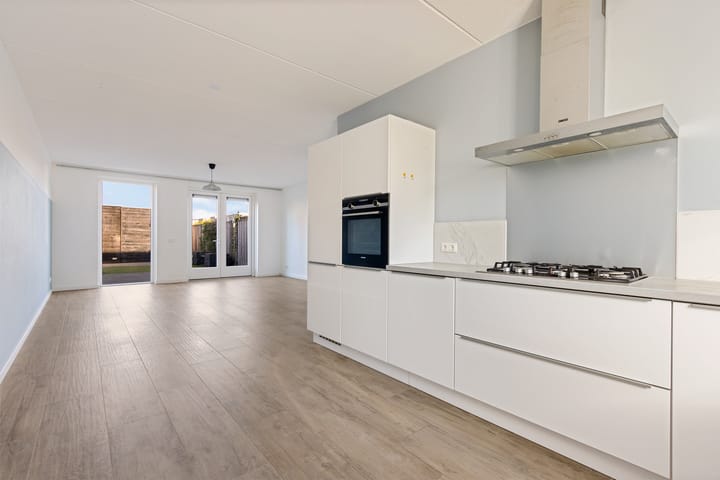 Foto 17 van Domela Nieuwenhuisweg 25