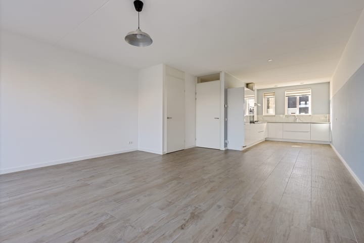 Foto 15 van Domela Nieuwenhuisweg 25