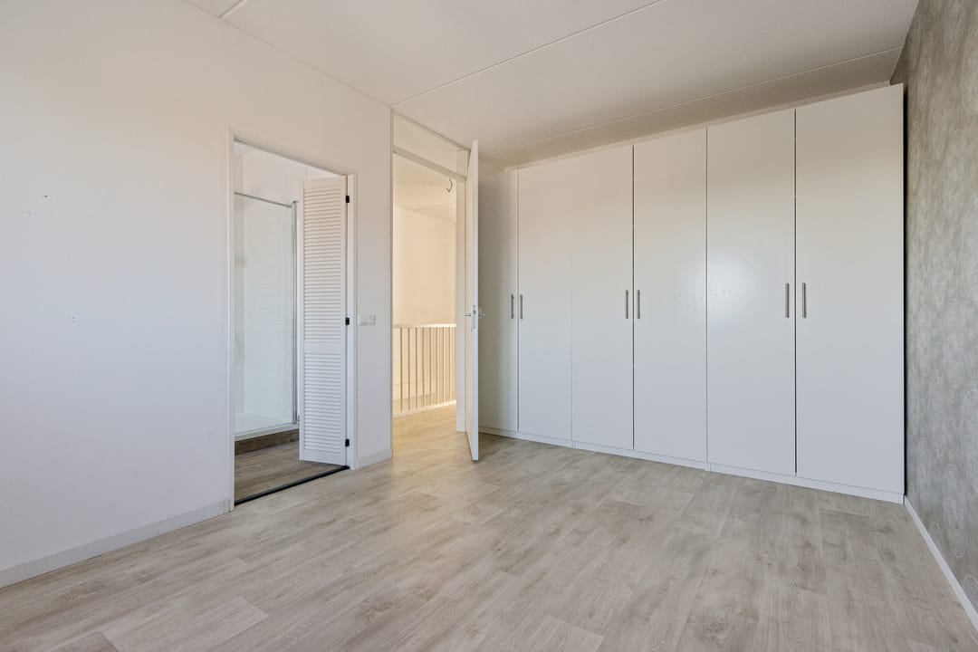 Foto 31 van Domela Nieuwenhuisweg 25