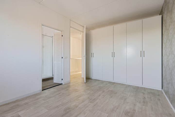 Foto 31 van Domela Nieuwenhuisweg 25