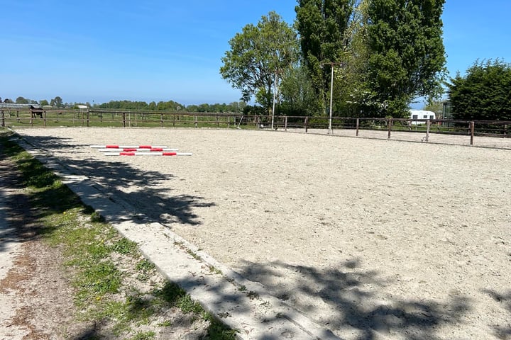Foto 77 van Wijzend 49-A