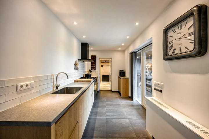 Foto 9 van Luciastraat 59