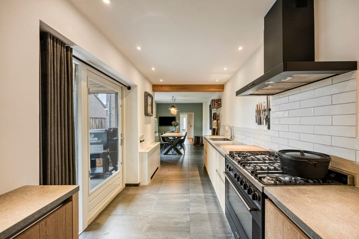 Foto 10 van Luciastraat 59