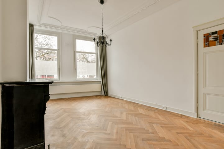 Photo 2 of Nassaukade 375-H