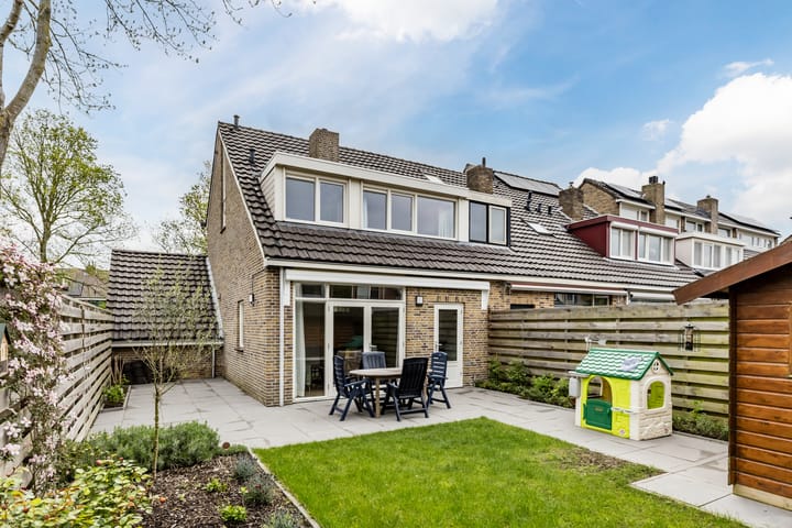 Foto 2 van Straalsteen 105