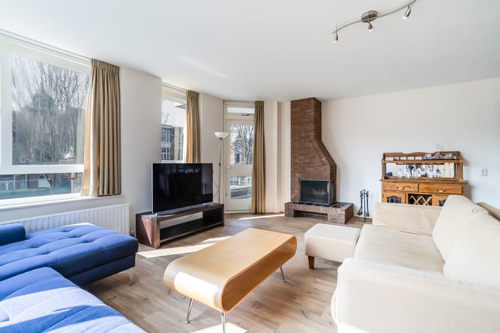 Foto 5 van Johan van Oldenbarneveltlaan 23-C