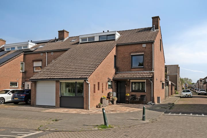 Zuideinde 18