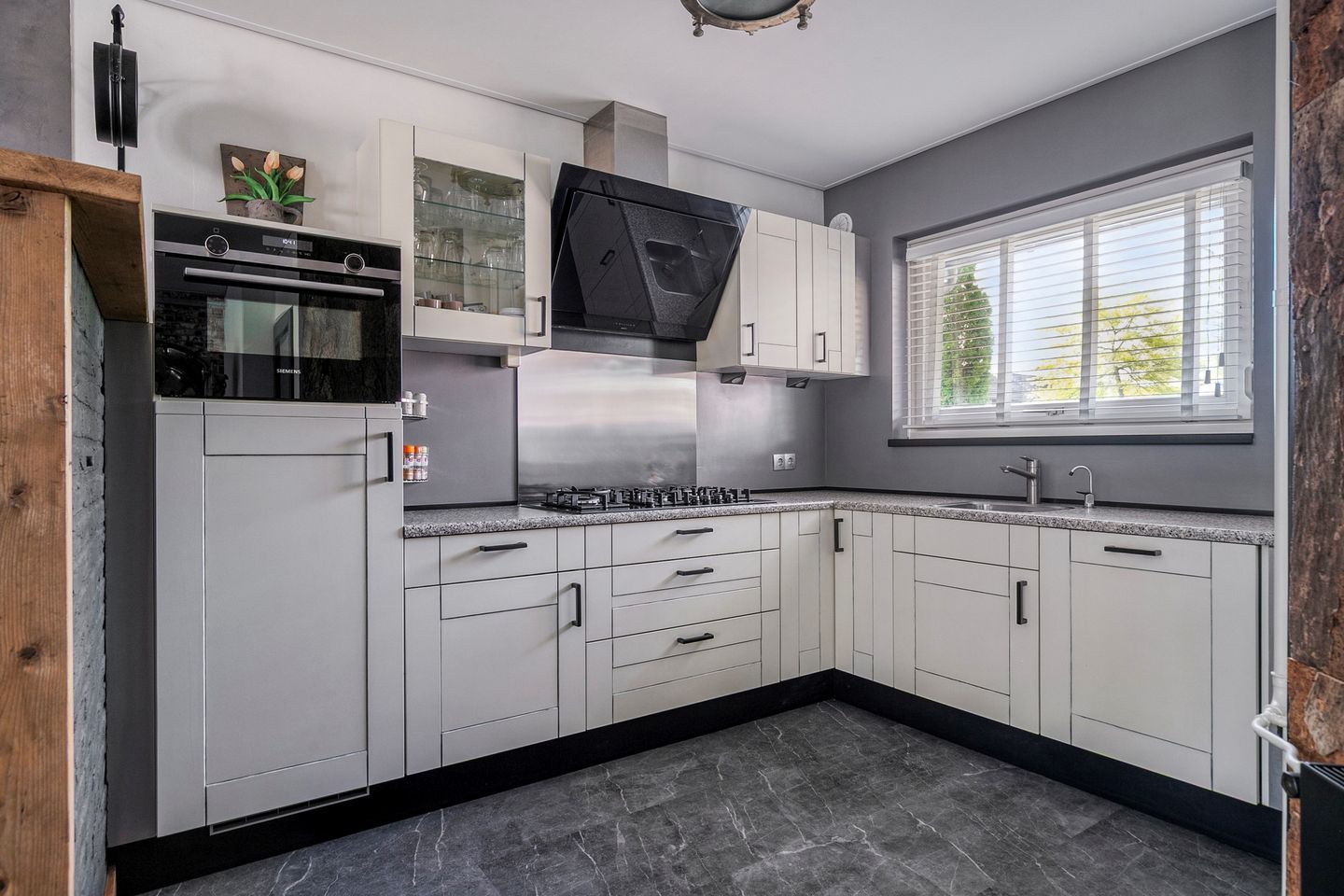 Foto 14 van Zuideinde 18