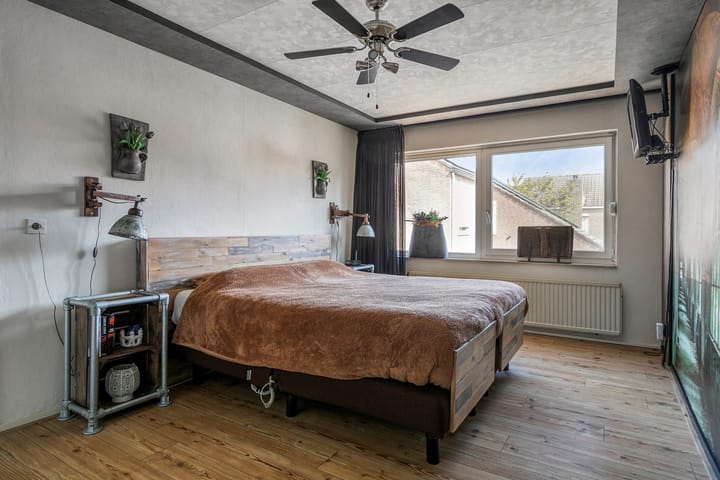 Foto 22 van Zuideinde 18