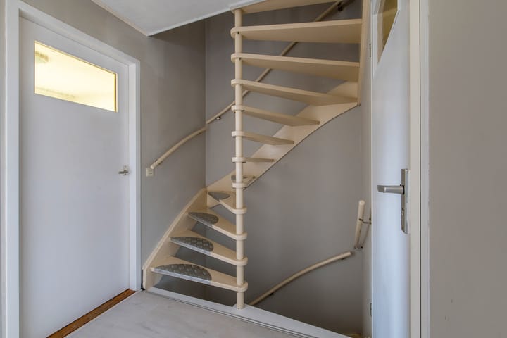 Foto 15 van Livornostraat 12