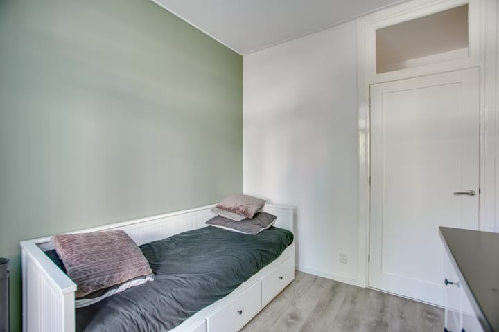 Foto 20 van Loosduinseweg 1195