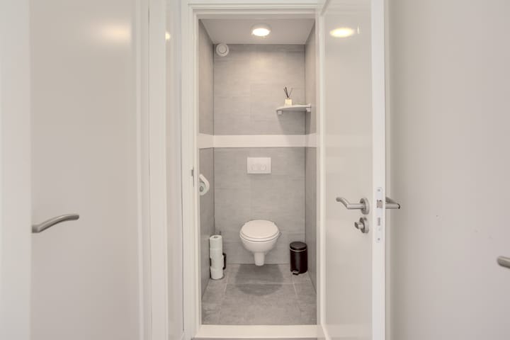 Foto 21 van Loosduinseweg 1195