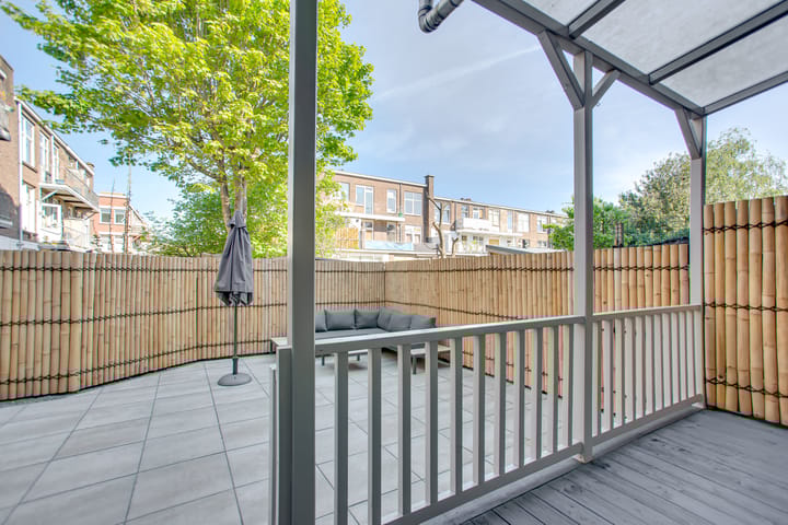 Foto 23 van Loosduinseweg 1195