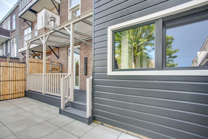 Foto 26 van Loosduinseweg 1195