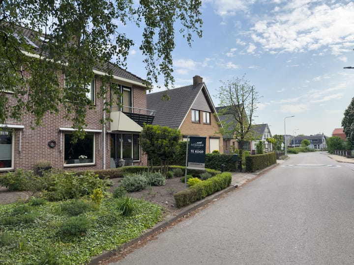 Foto 2 van Middelweg 56