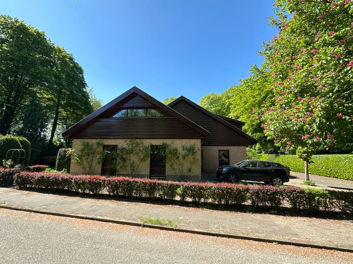 Foto 50 van Bernadottelaan 9