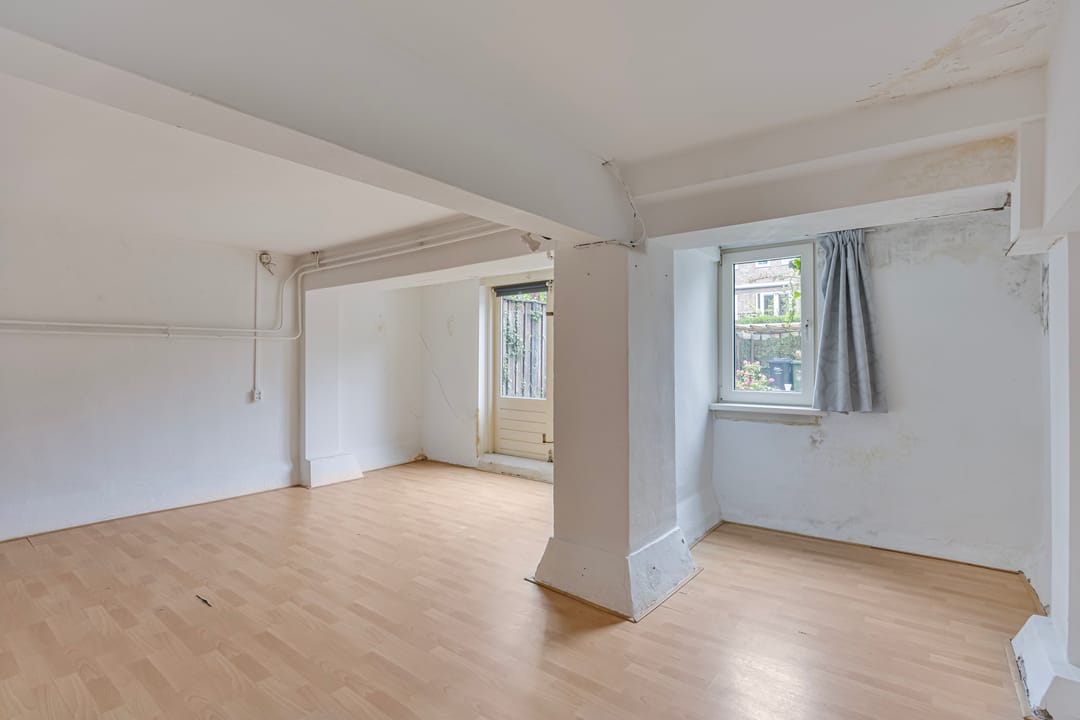 Photo 13 of Corduwenerstraat 29