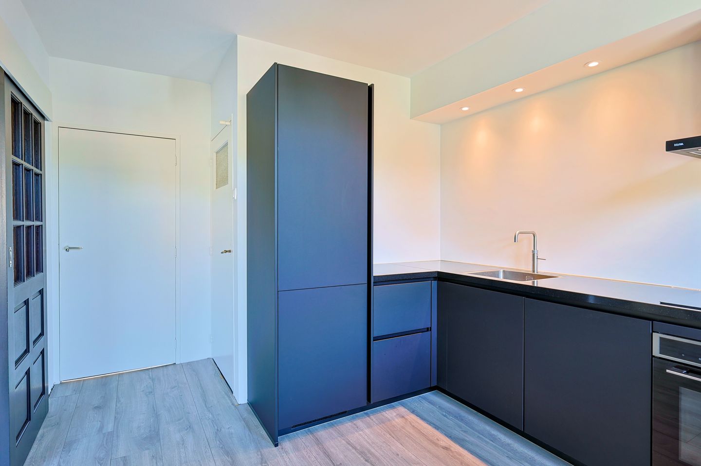 Photo 4 of Fokkerstraat 24