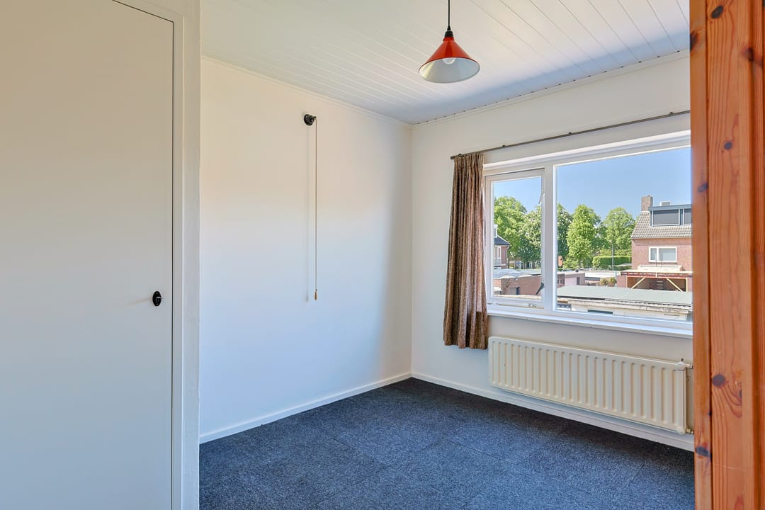 Photo 11 of Fokkerstraat 24