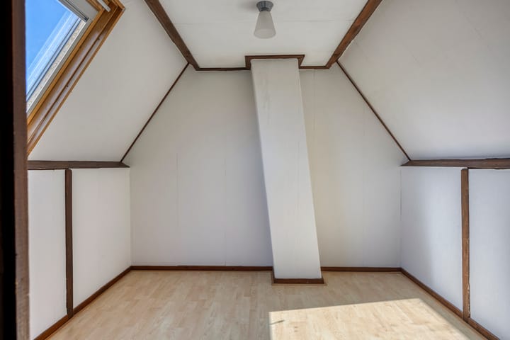 Foto 24 van Hugo de Grootstraat 17