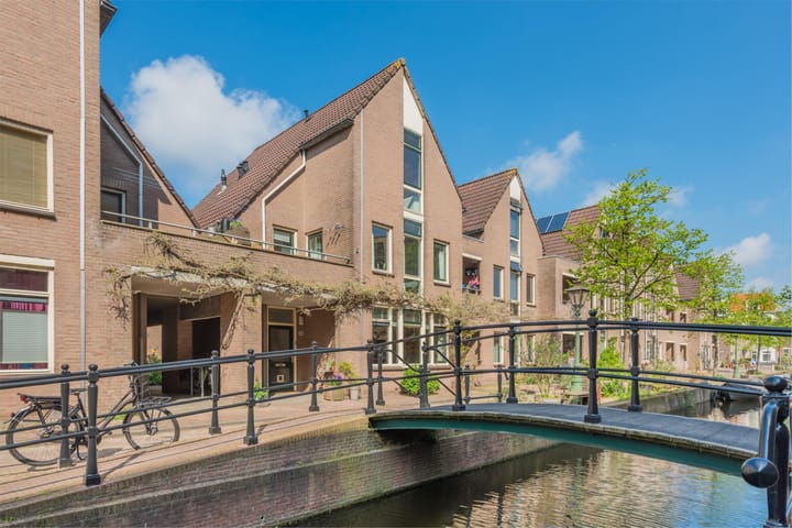 Waardgracht 100