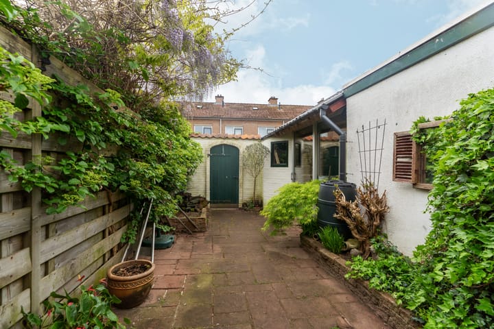 Foto 30 van Steenstraat 4