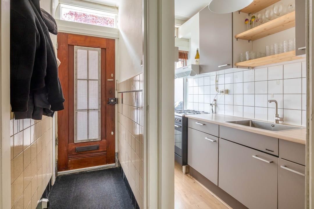 Foto 8 van Van Nideckstraat 23-A