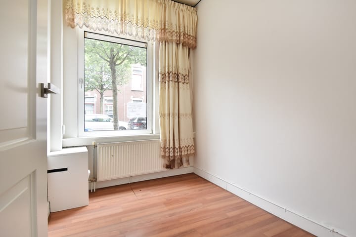 Photo 22 of Brandtstraat 139