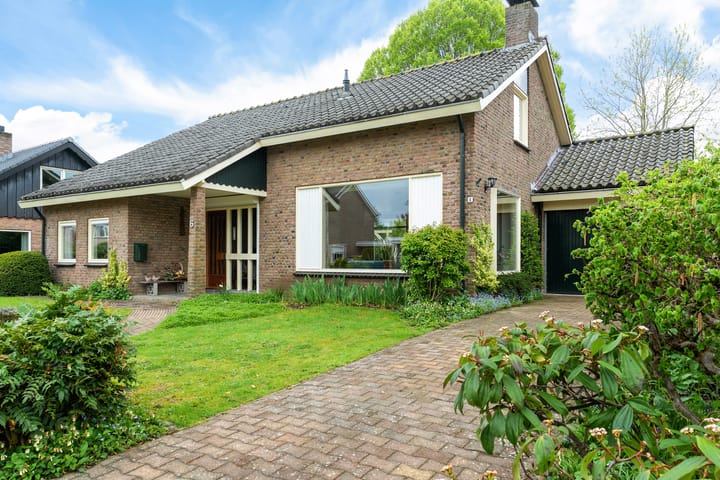 Foto 7 van Plevierstraat 6