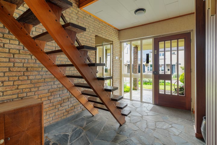 Foto 10 van Plevierstraat 6