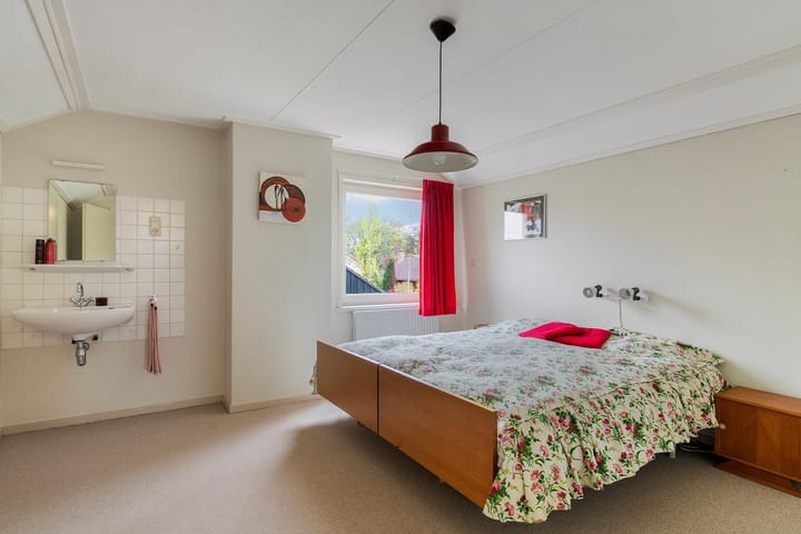 Foto 33 van Plevierstraat 6