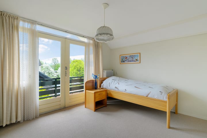 Foto 37 van Plevierstraat 6