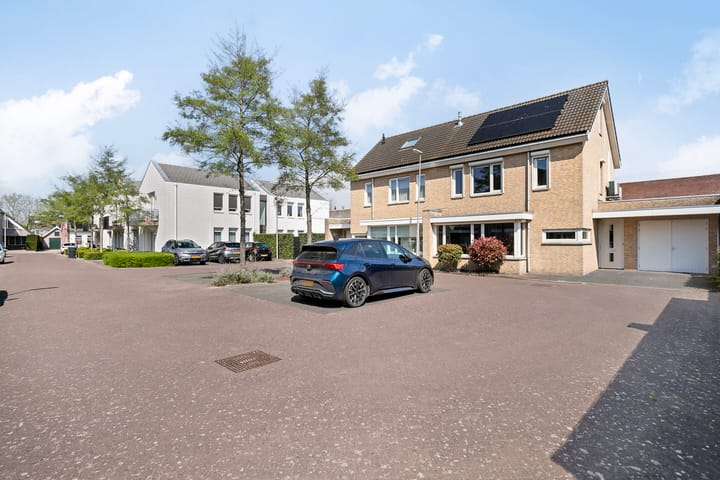 Foto 32 van Ovito 16