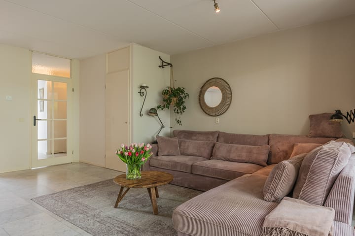 Foto 9 van Spinel 27