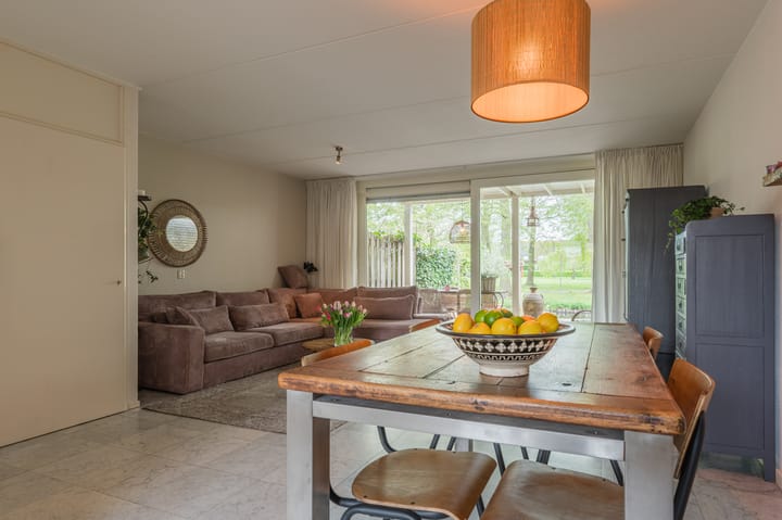 Foto 10 van Spinel 27