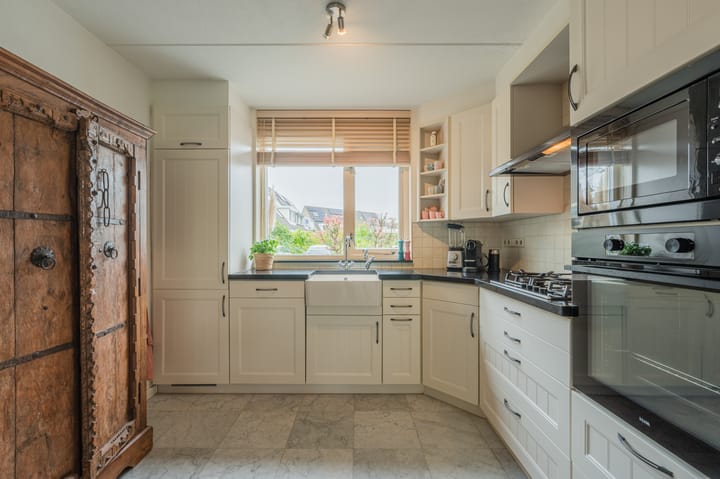 Foto 12 van Spinel 27