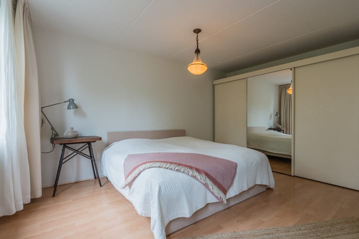 Foto 16 van Spinel 27