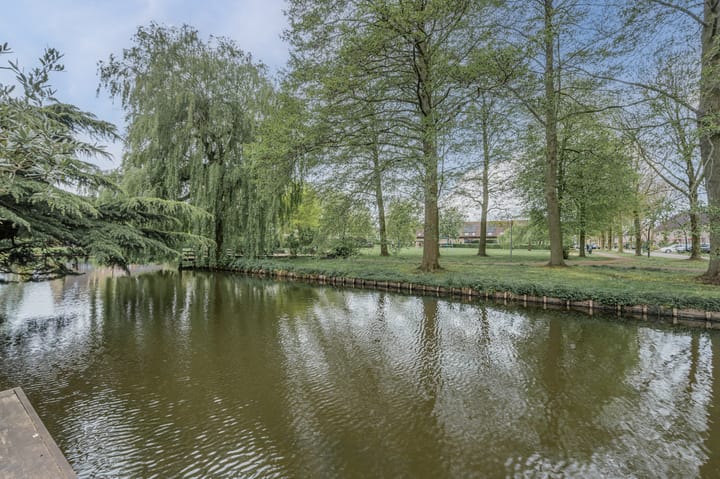 Foto 41 van Spinel 27