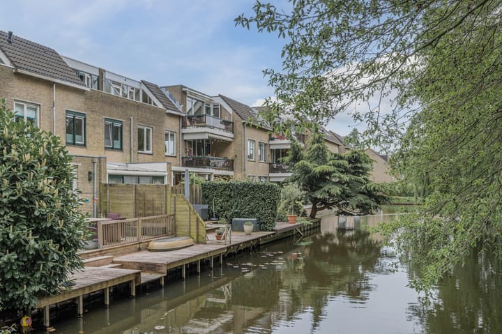 Foto 45 van Spinel 27