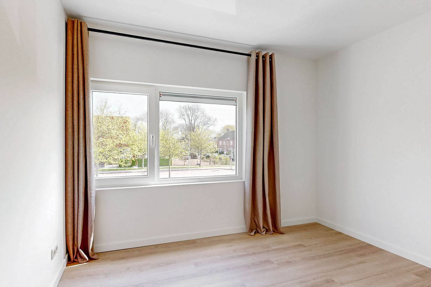 Foto 10 van Prinses Christinalaan 127-A