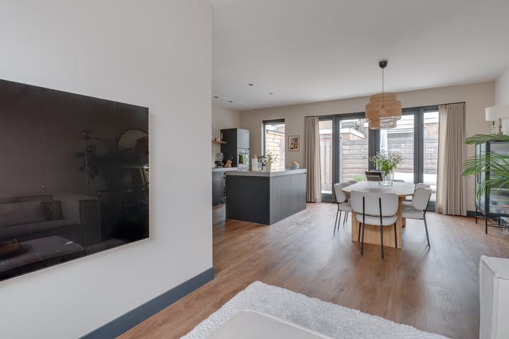 Photo 10 of Forestusstraat 16