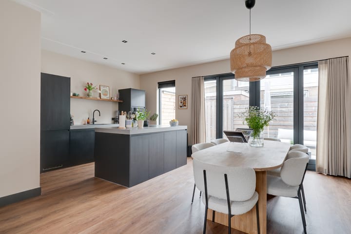 Photo 14 of Forestusstraat 16